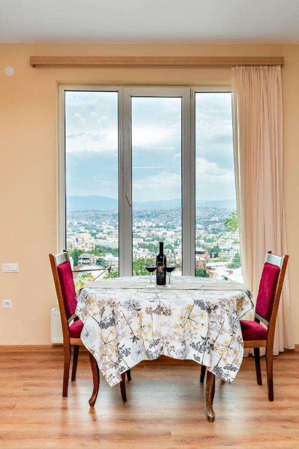 Panorama Stairway Hotel Tbilisi Buitenkant foto