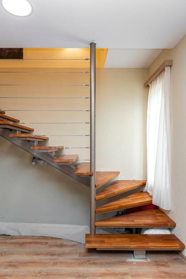 Panorama Stairway Hotel Tbilisi Buitenkant foto